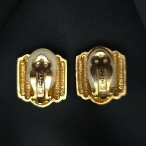 St. John Vintage Clip On Earrings Gold Tone Chunky Huge Puffy Statement 1980s